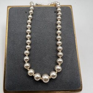 Vintage‎ Simulated Pearl Graduated Strand Necklace 15 in Sterling Silver Clasp